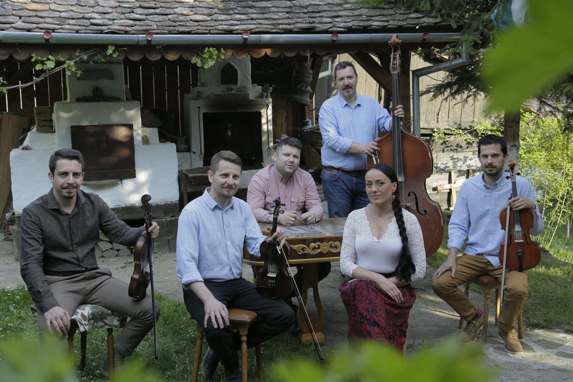 Kásler Magda és az ÜVER zenekar koncertje