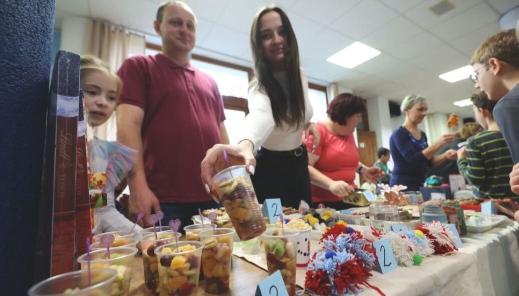 Gyerekek árultak gyerekeknek az iskolában