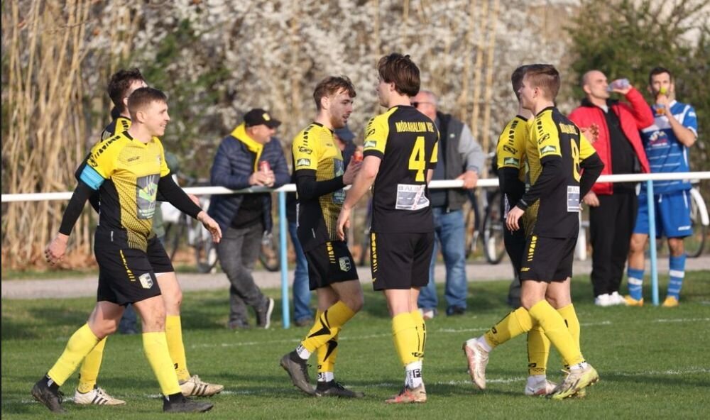 Bravúros győzelem Tiszaszigeten