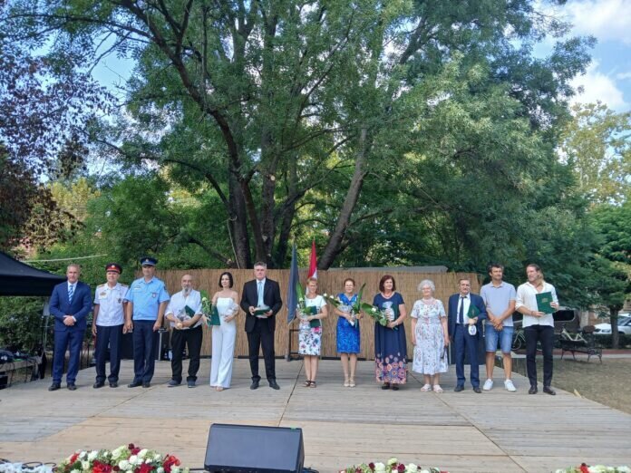 Mórahalmiakat is kitüntettek az államalapítás ünnepén