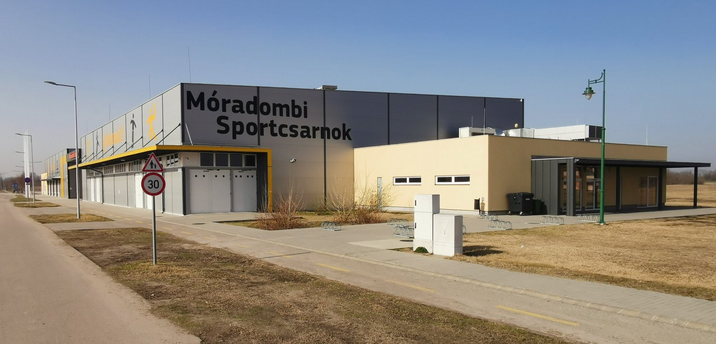Móradombi sportcsarnok