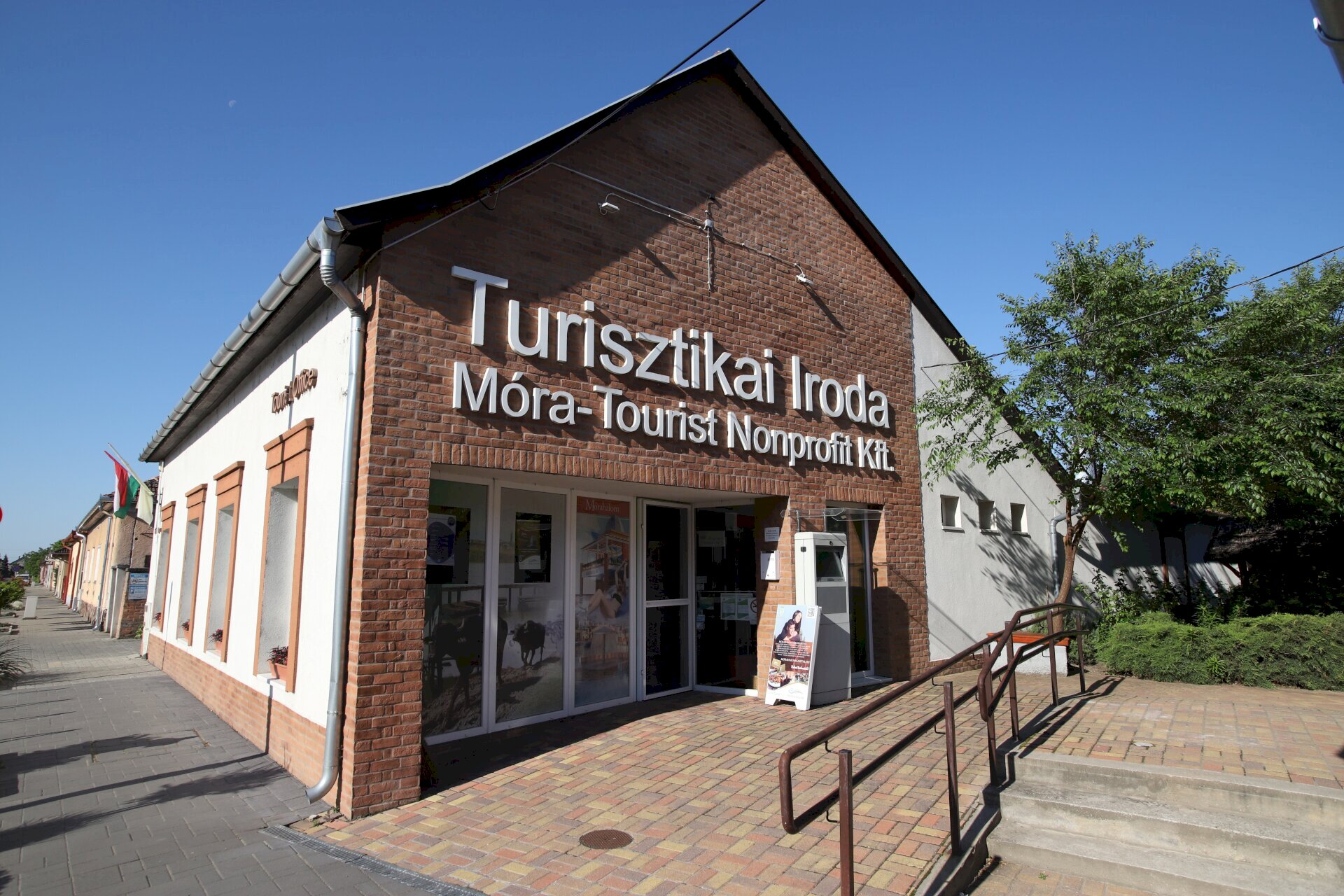 Móra-Tourist Nonprofit Kft.