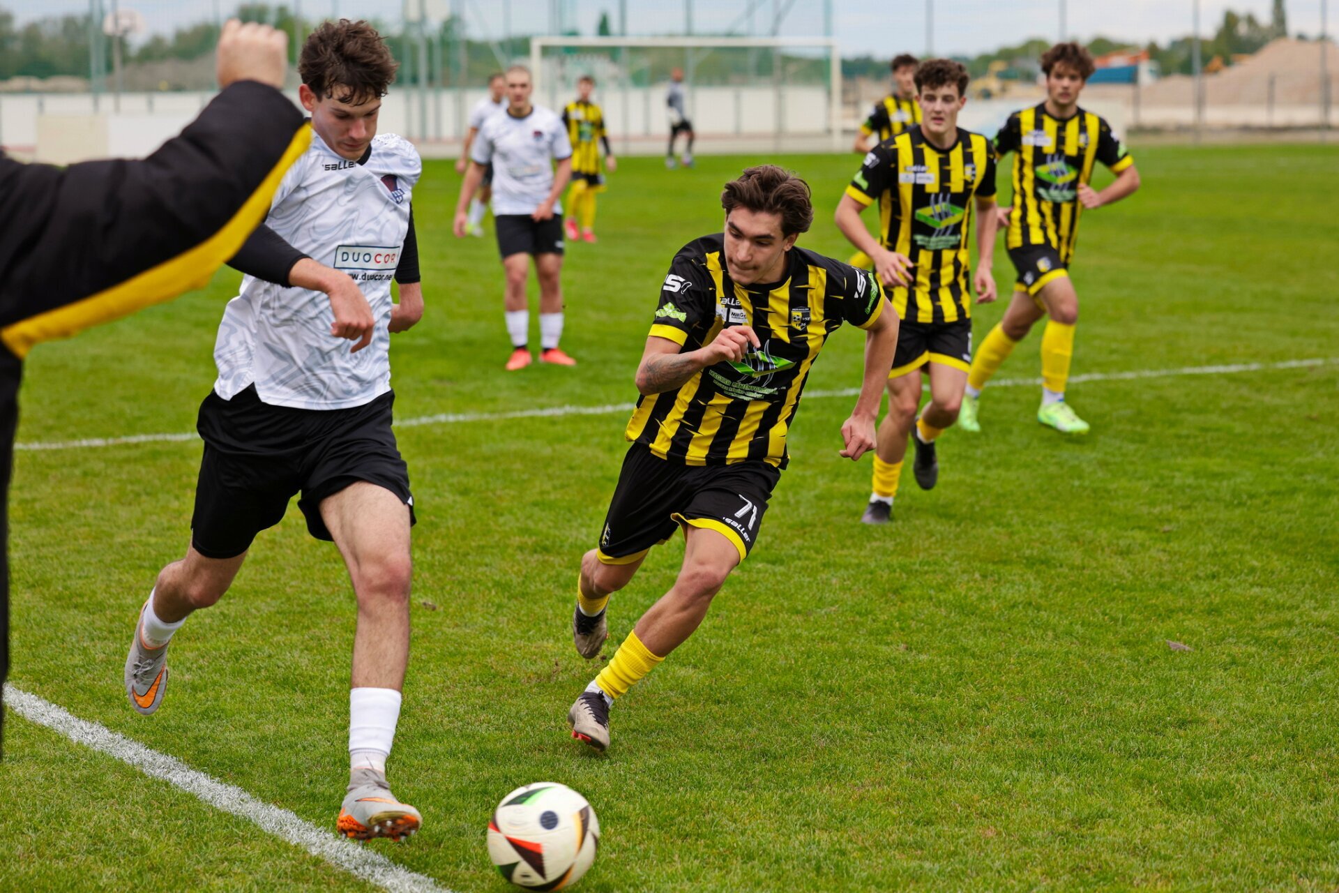 Győzelem a kiesési rangadón