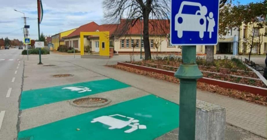  ÚJ KÖZLEKEDÉSI REND MÓRAHALMON – indul a „KISS & GO / PUSZI & PÁ!” rendszer!