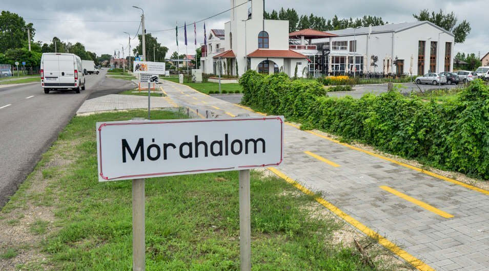 Mórahalom tábla