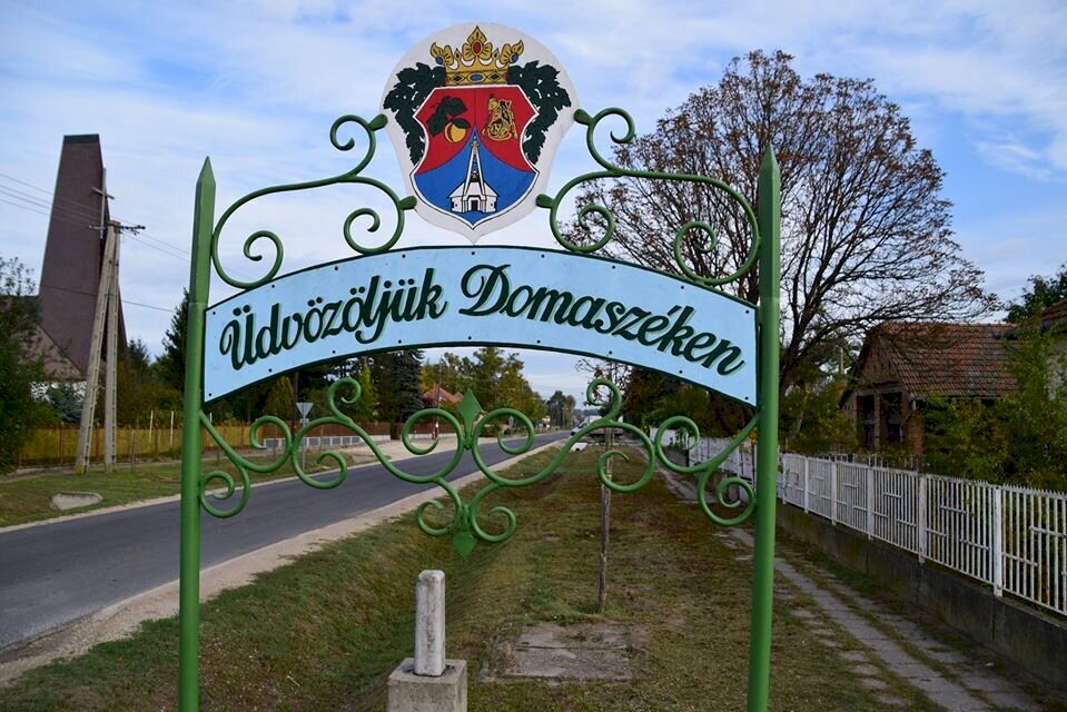 Domaszék tábla