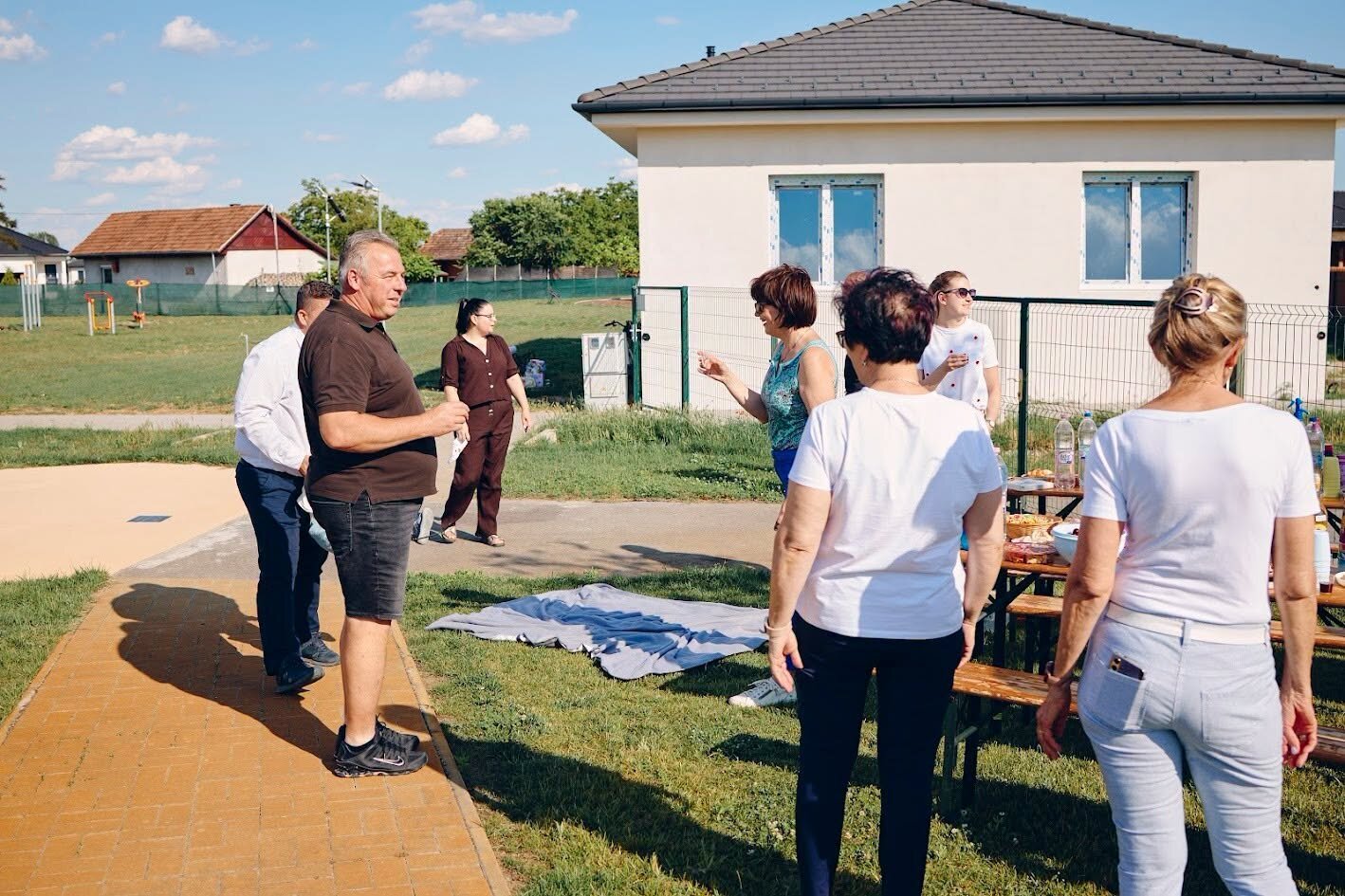 Pillangókkal emlékezik a mórahalmi Bonitas Nőegylet